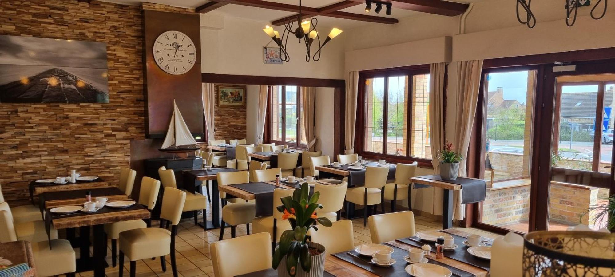 Hotel Westendia And Free Parking Top Breakfast Westende Ngoại thất bức ảnh